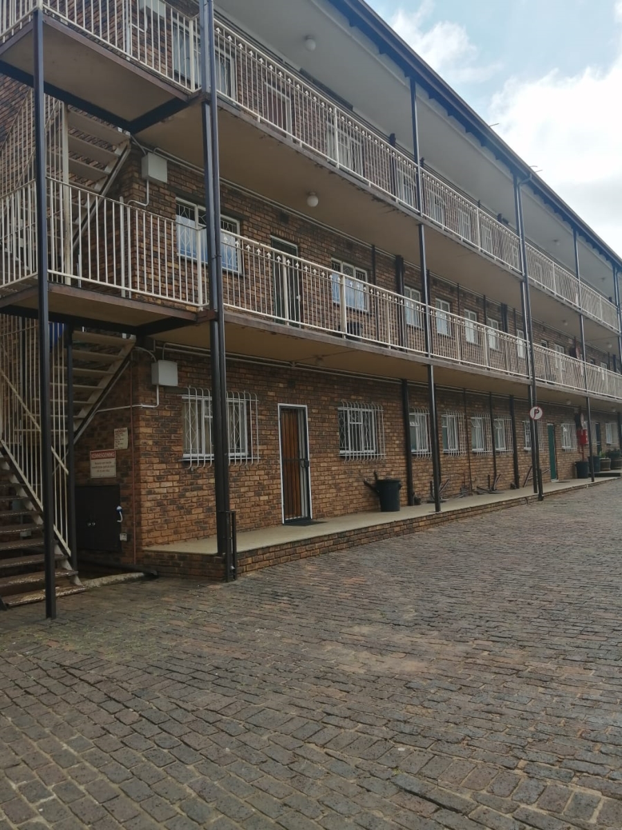 To Let 2 Bedroom Property for Rent in Witfield Gauteng