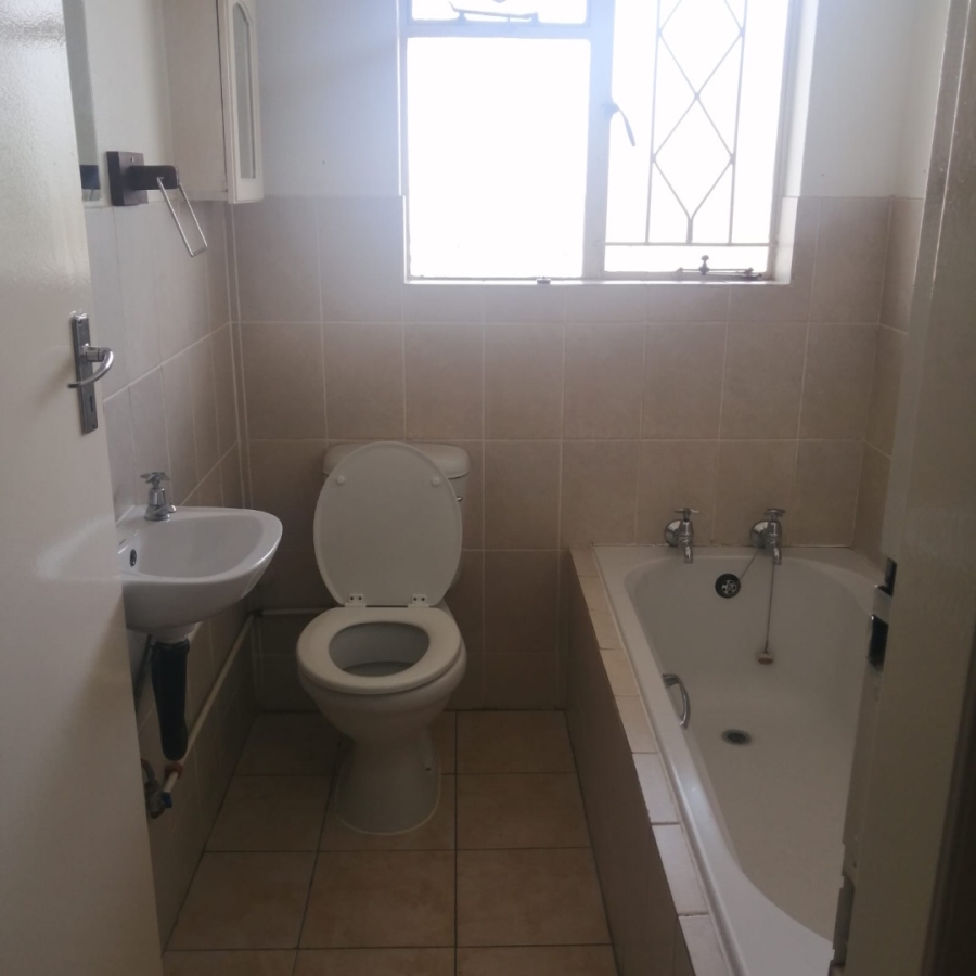 To Let 2 Bedroom Property for Rent in Witfield Gauteng