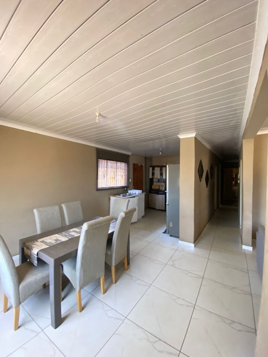  Bedroom Property for Sale in Orange Farm Gauteng