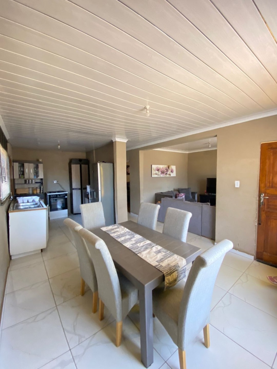  Bedroom Property for Sale in Orange Farm Gauteng