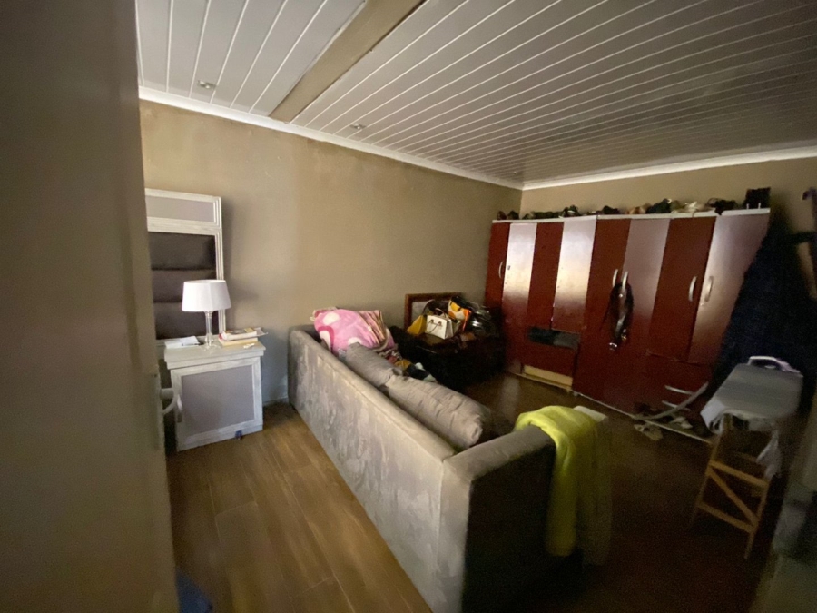  Bedroom Property for Sale in Orange Farm Gauteng