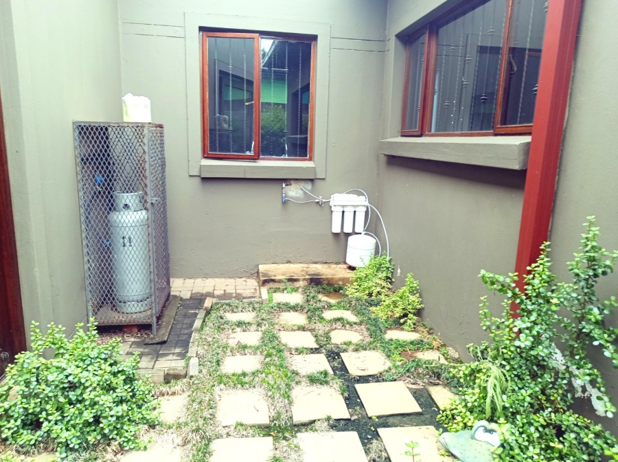 4 Bedroom Property for Sale in Riviera Gauteng