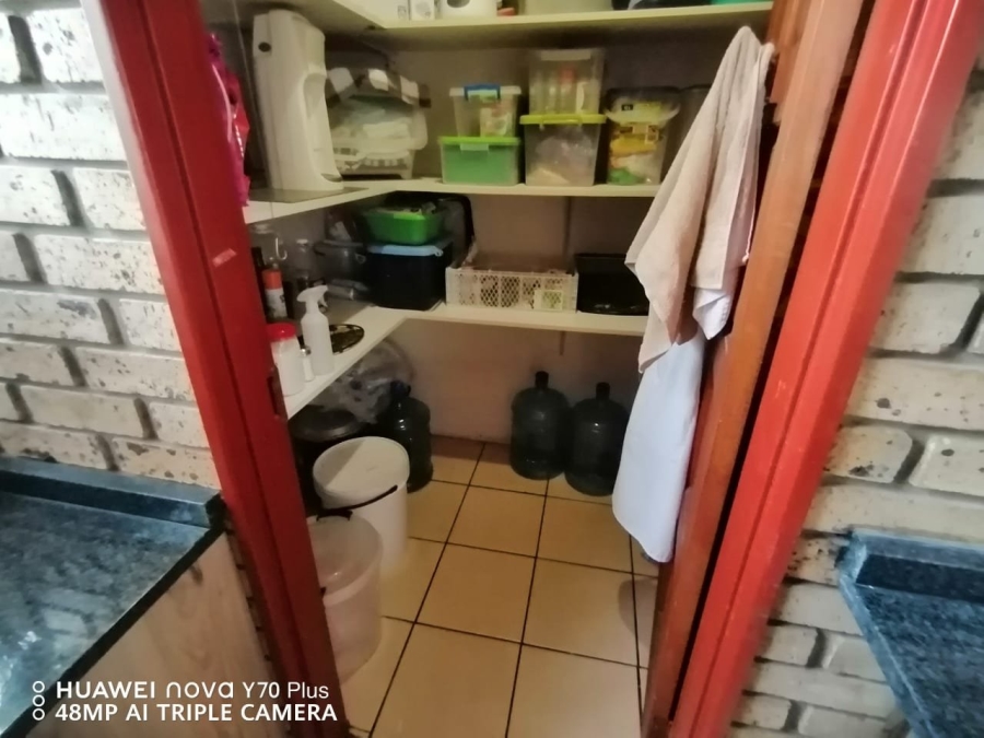 3 Bedroom Property for Sale in Brakpan Central Gauteng