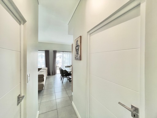 To Let 2 Bedroom Property for Rent in Waterfall Gauteng