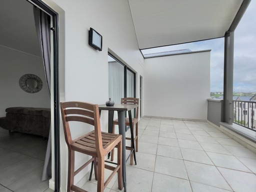 To Let 2 Bedroom Property for Rent in Waterfall Gauteng