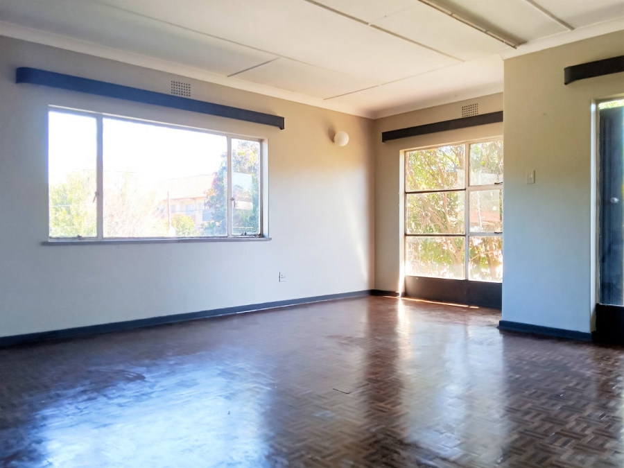 To Let 1 Bedroom Property for Rent in Florida Gauteng