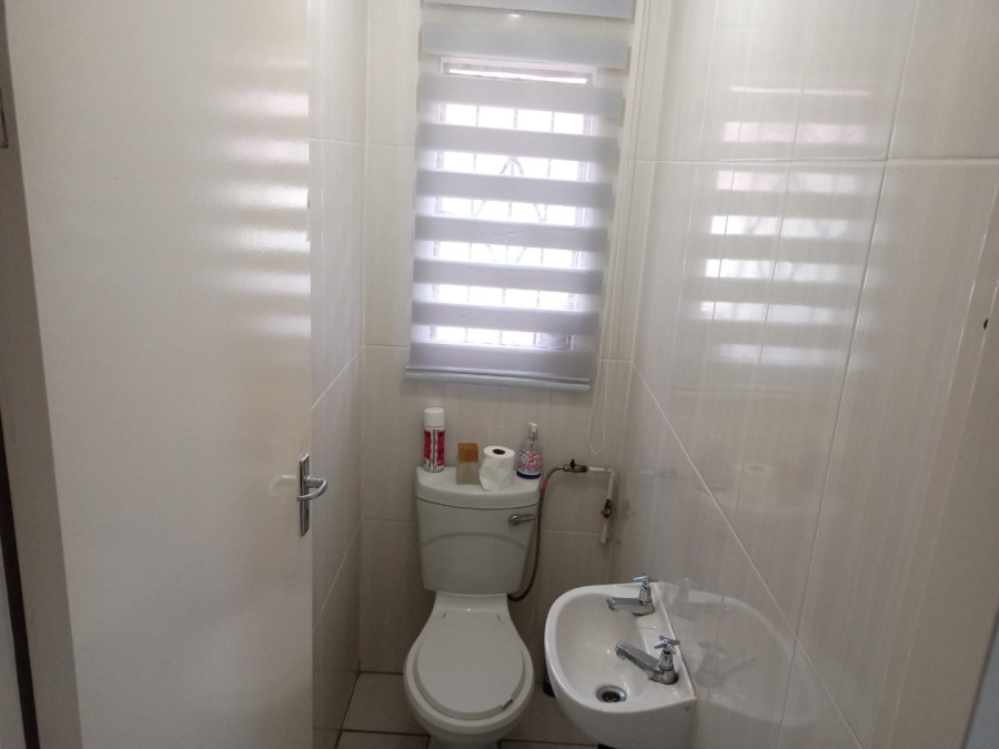 2 Bedroom Property for Sale in Ormonde Gauteng