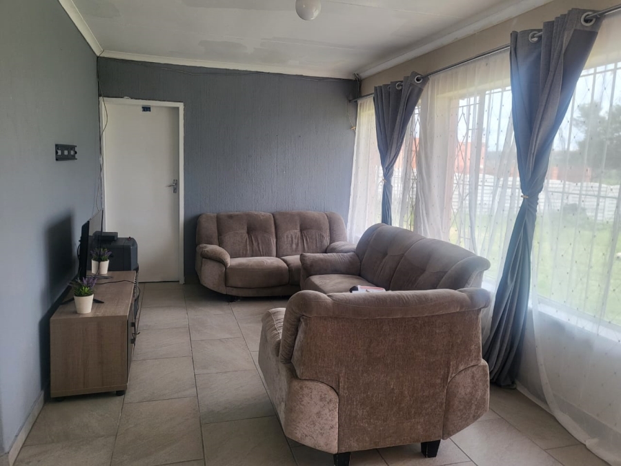 4 Bedroom Property for Sale in Elandspark Gauteng