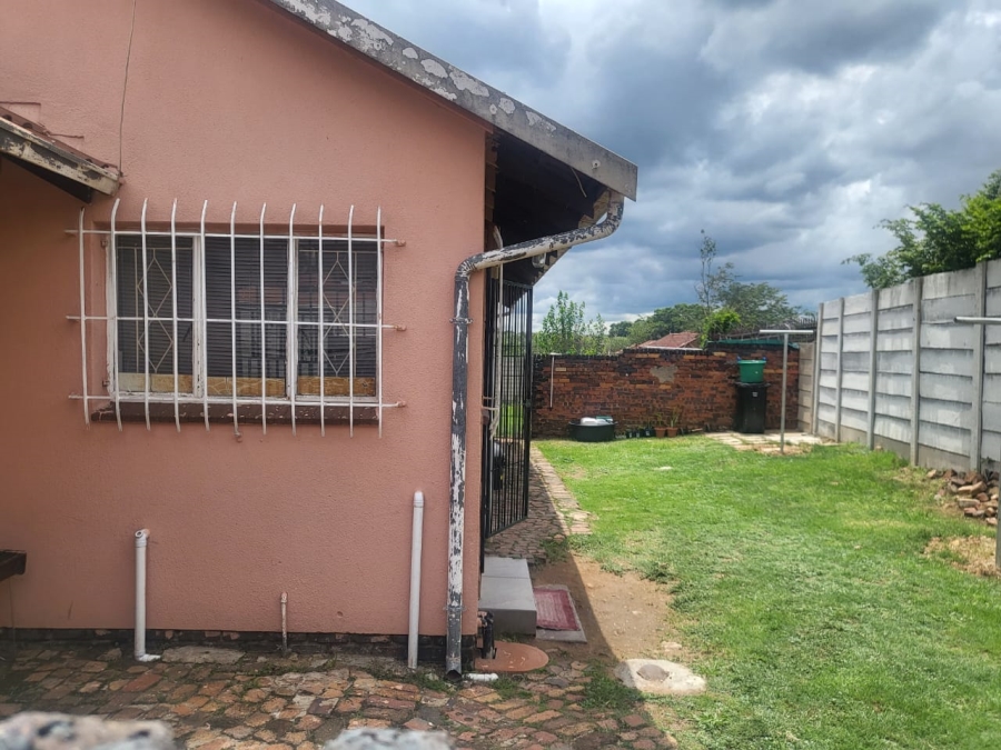 4 Bedroom Property for Sale in Elandspark Gauteng