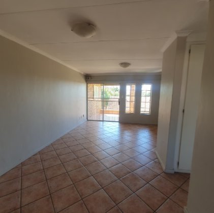 2 Bedroom Property for Sale in Magalieskruin Gauteng