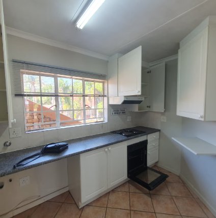 2 Bedroom Property for Sale in Magalieskruin Gauteng