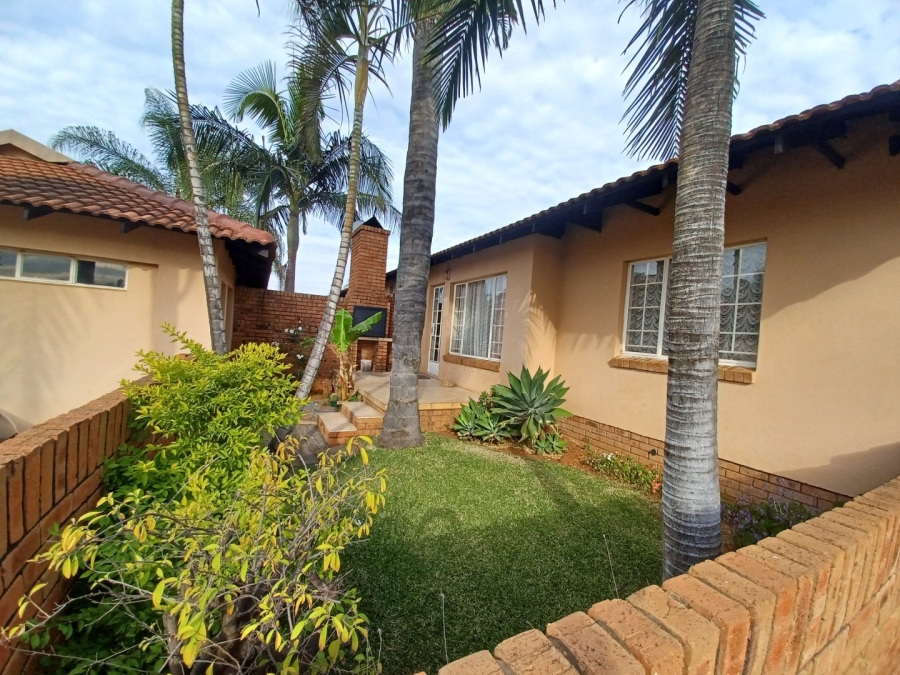 2 Bedroom Property for Sale in Montana Gauteng