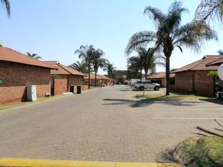 2 Bedroom Property for Sale in Montana Gauteng