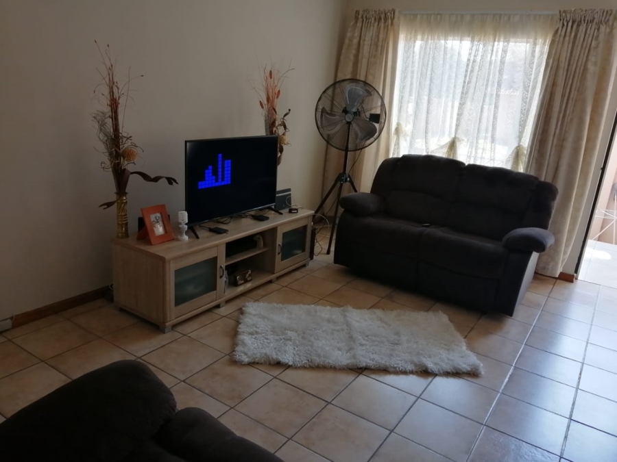 2 Bedroom Property for Sale in Montana Gauteng