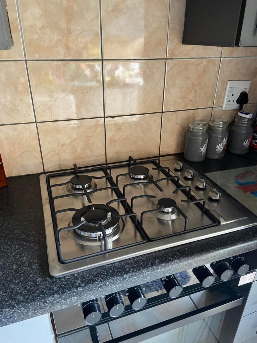 To Let 2 Bedroom Property for Rent in Heidelberg Gauteng