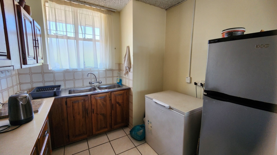 2 Bedroom Property for Sale in Pretoria North Gauteng