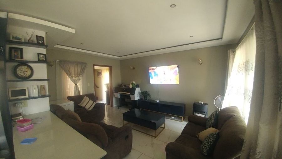 3 Bedroom Property for Sale in Amandasig Gauteng