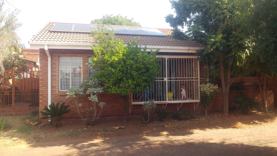 3 Bedroom Property for Sale in Amandasig Gauteng