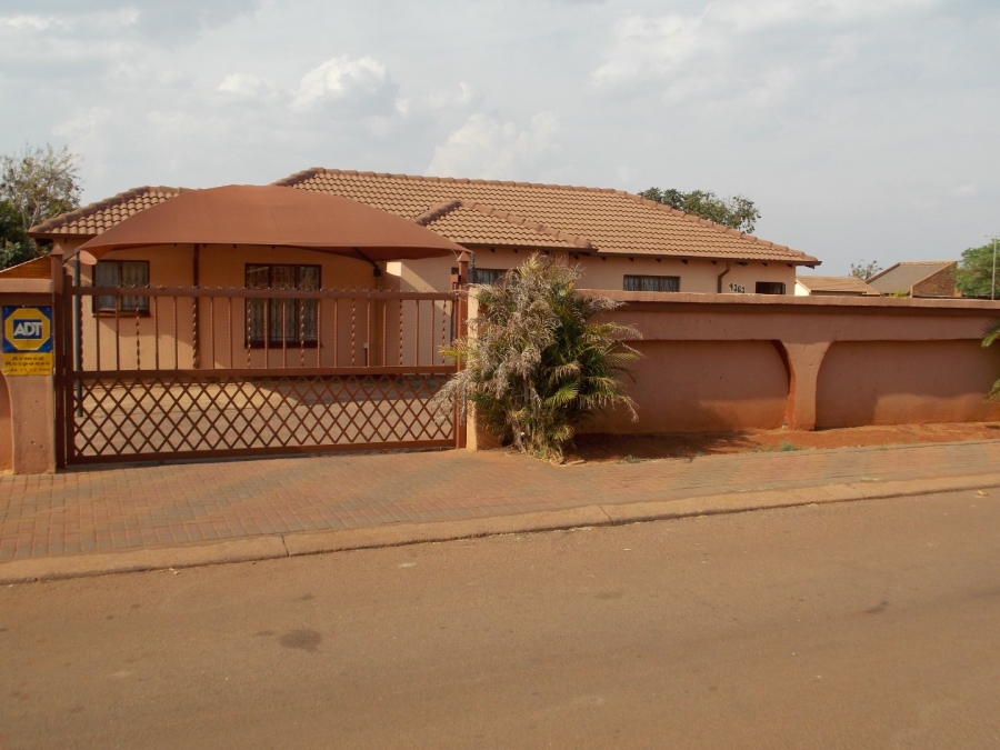 3 Bedroom Property for Sale in The Orchards Gauteng