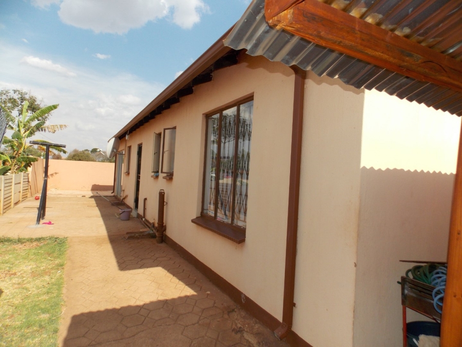 3 Bedroom Property for Sale in The Orchards Gauteng