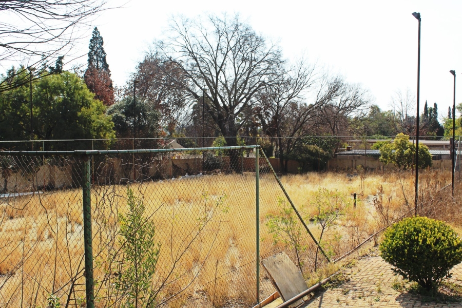 7 Bedroom Property for Sale in Buccleuch Gauteng