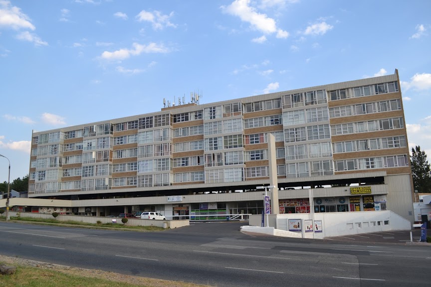 To Let 2 Bedroom Property for Rent in Bedfordview Gauteng