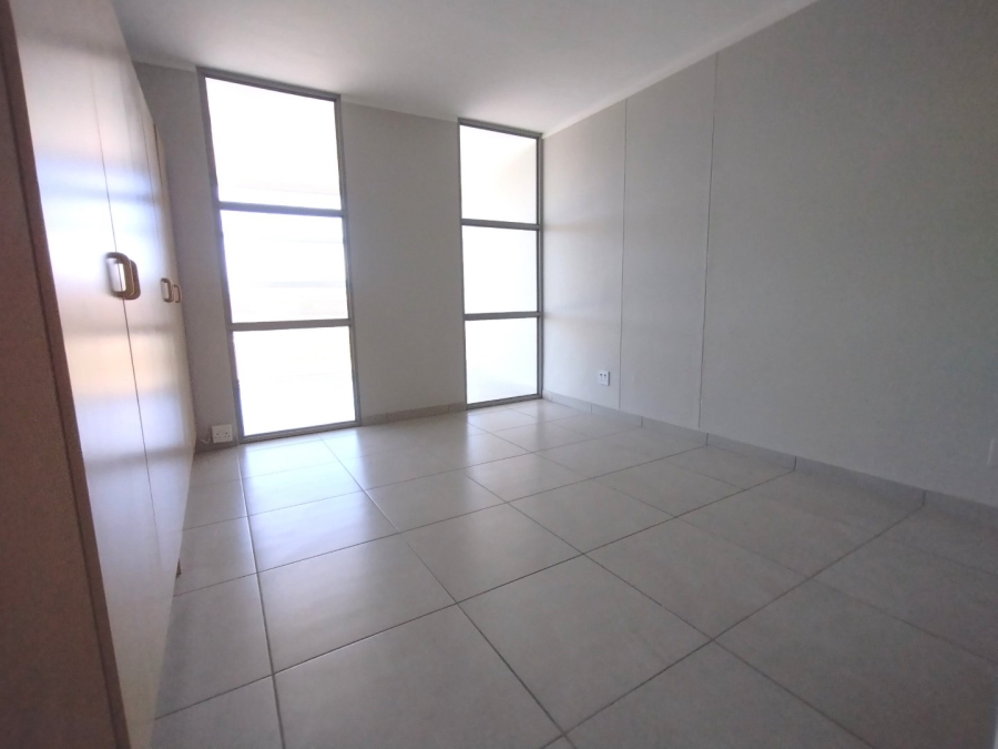 To Let 2 Bedroom Property for Rent in Bedfordview Gauteng