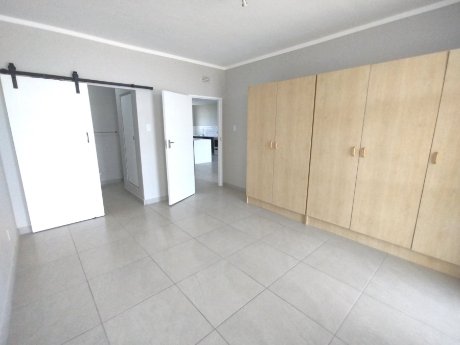 To Let 2 Bedroom Property for Rent in Bedfordview Gauteng