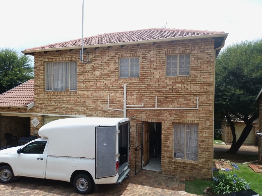 3 Bedroom Property for Sale in Elandspark Gauteng