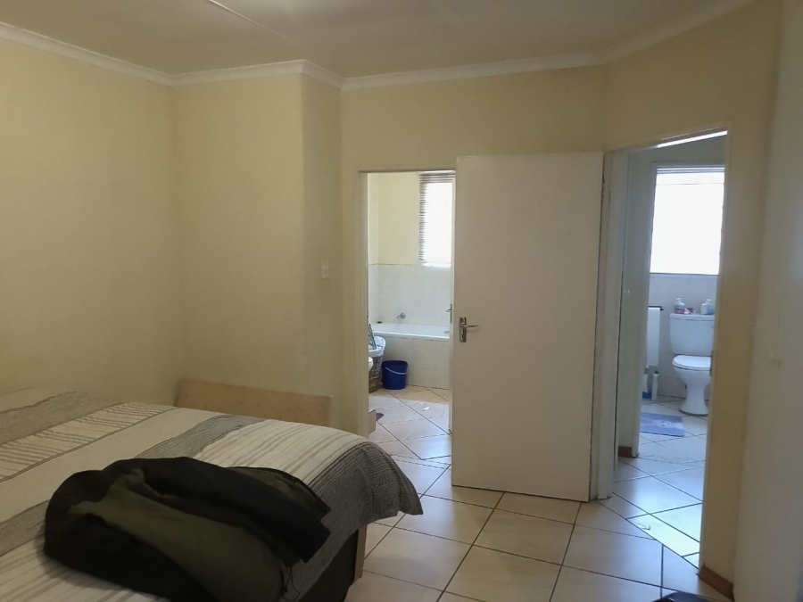 3 Bedroom Property for Sale in Elandspark Gauteng