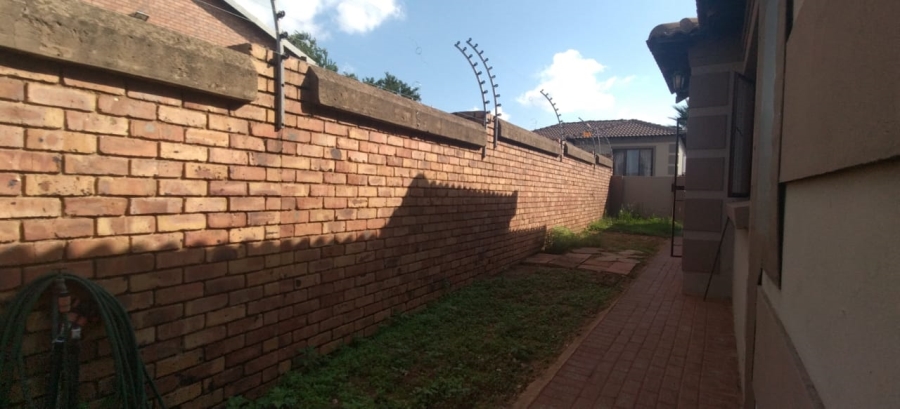 3 Bedroom Property for Sale in Arundo Estate Gauteng