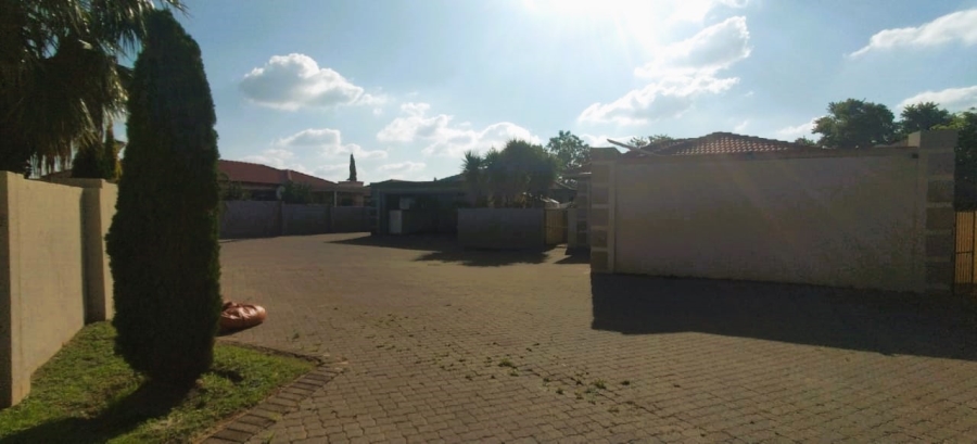 3 Bedroom Property for Sale in Arundo Estate Gauteng