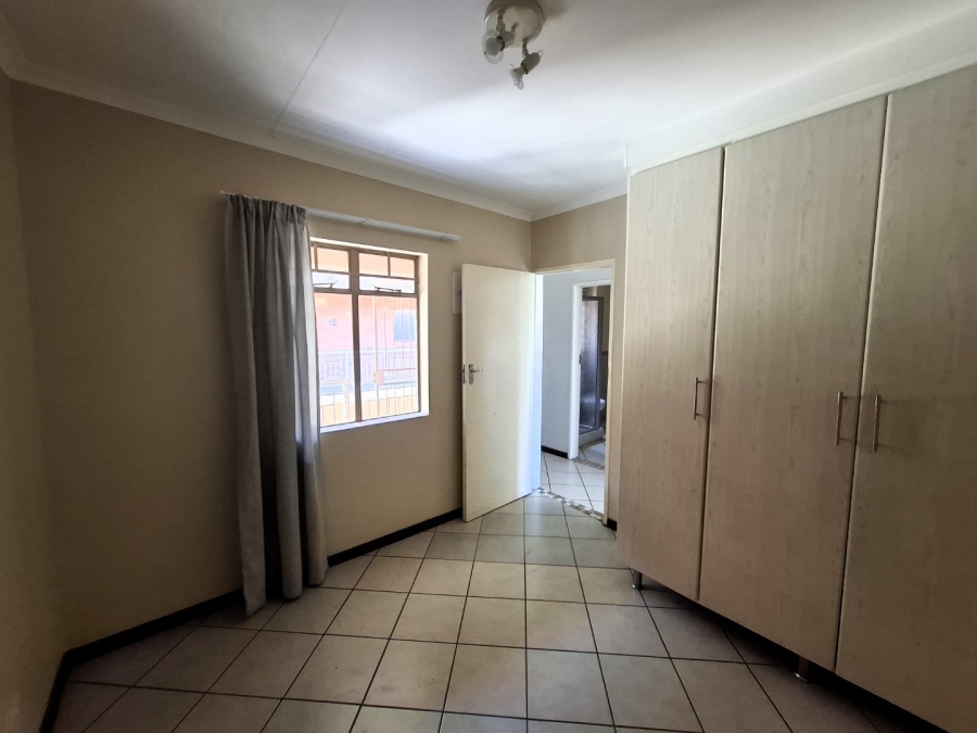 To Let 2 Bedroom Property for Rent in Equestria Gauteng