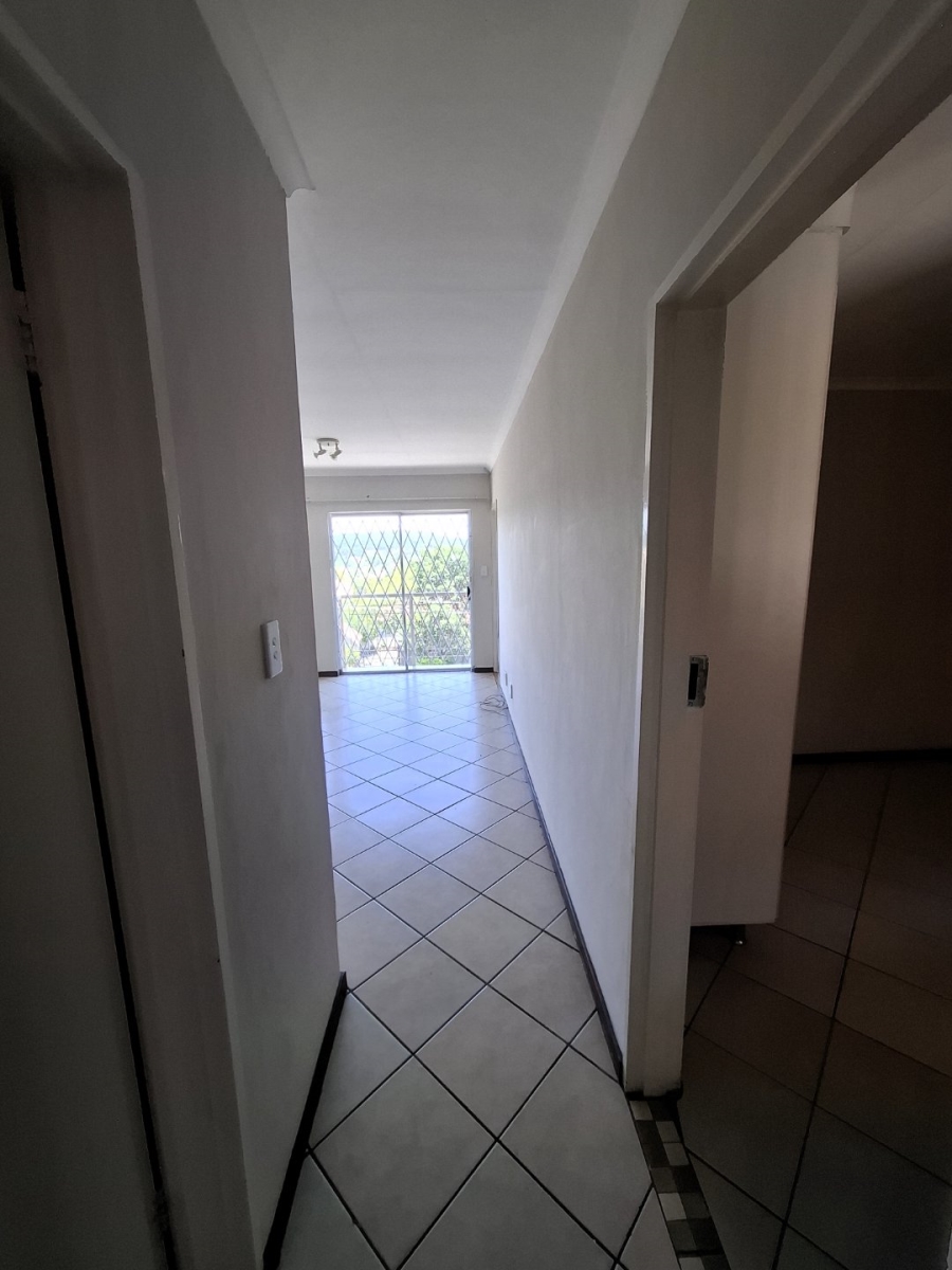 To Let 2 Bedroom Property for Rent in Equestria Gauteng