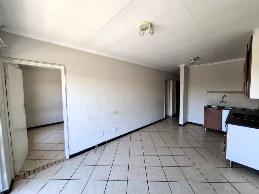 To Let 2 Bedroom Property for Rent in Equestria Gauteng