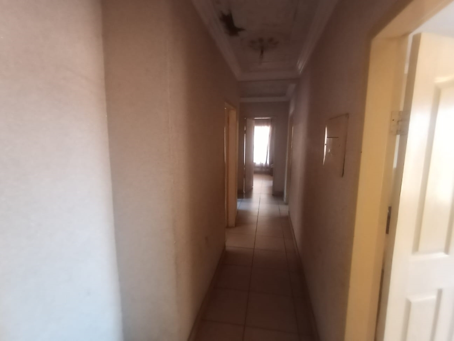 To Let 4 Bedroom Property for Rent in Soshanguve BB Gauteng