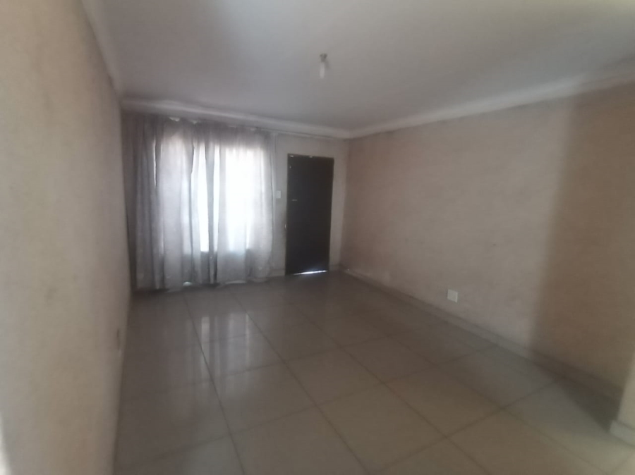 To Let 4 Bedroom Property for Rent in Soshanguve BB Gauteng