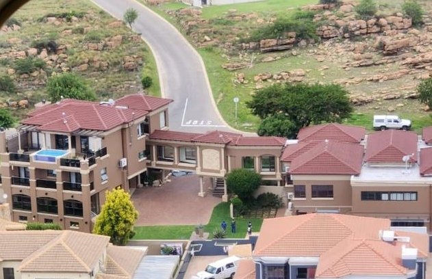 8 Bedroom Property for Sale in Kungwini Country Estate Gauteng