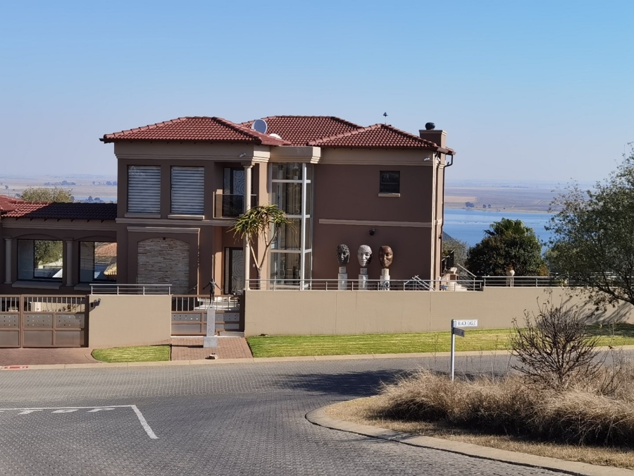 8 Bedroom Property for Sale in Kungwini Country Estate Gauteng