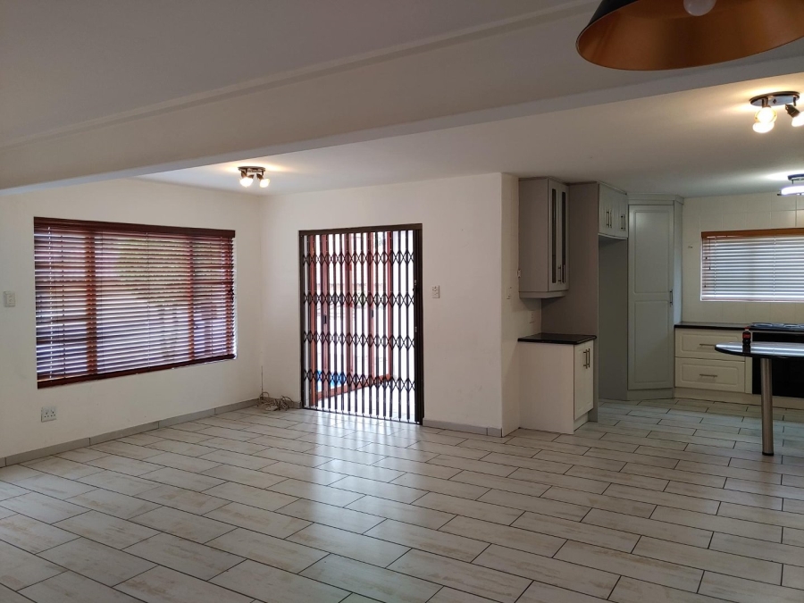 3 Bedroom Property for Sale in Highveld Gauteng