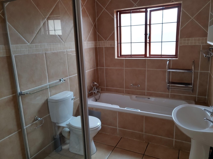 3 Bedroom Property for Sale in Highveld Gauteng