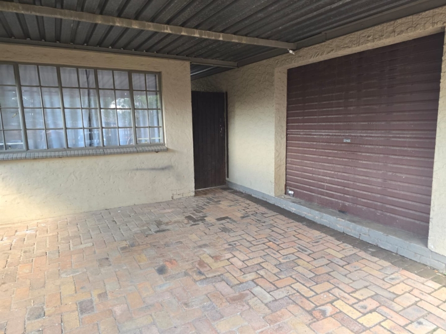 To Let 3 Bedroom Property for Rent in Parkdene Gauteng