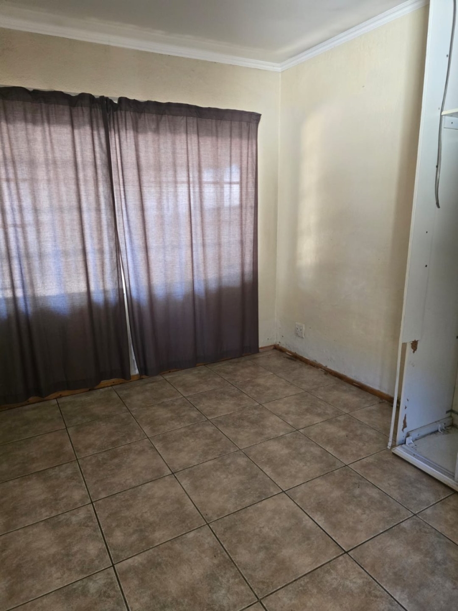 To Let 3 Bedroom Property for Rent in Parkdene Gauteng