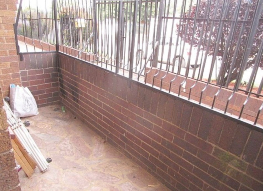 2 Bedroom Property for Sale in Primrose Hill Gauteng