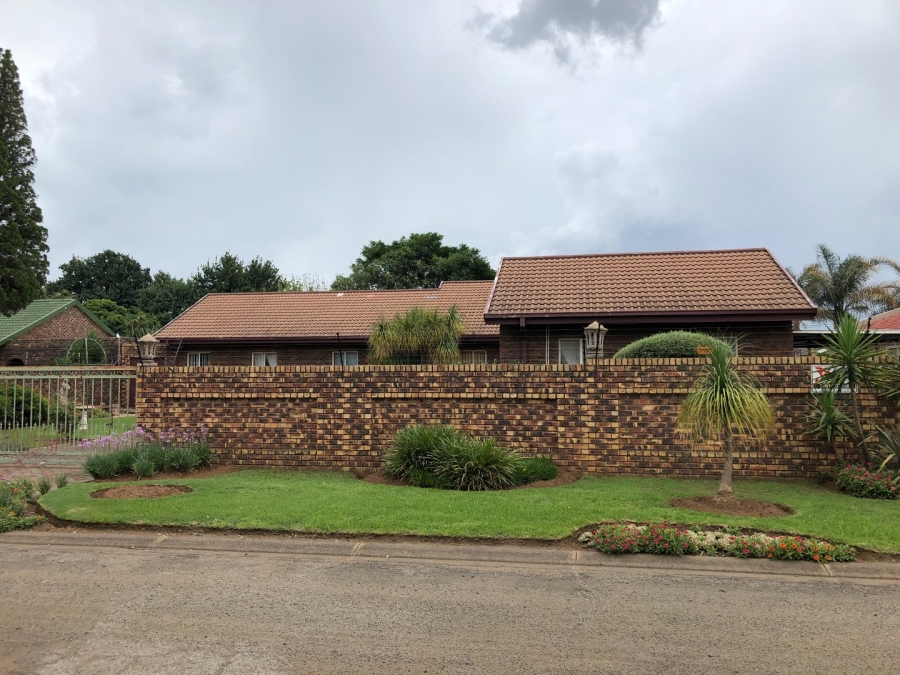 3 Bedroom Property for Sale in Vanderbijlpark Sw 2 Gauteng