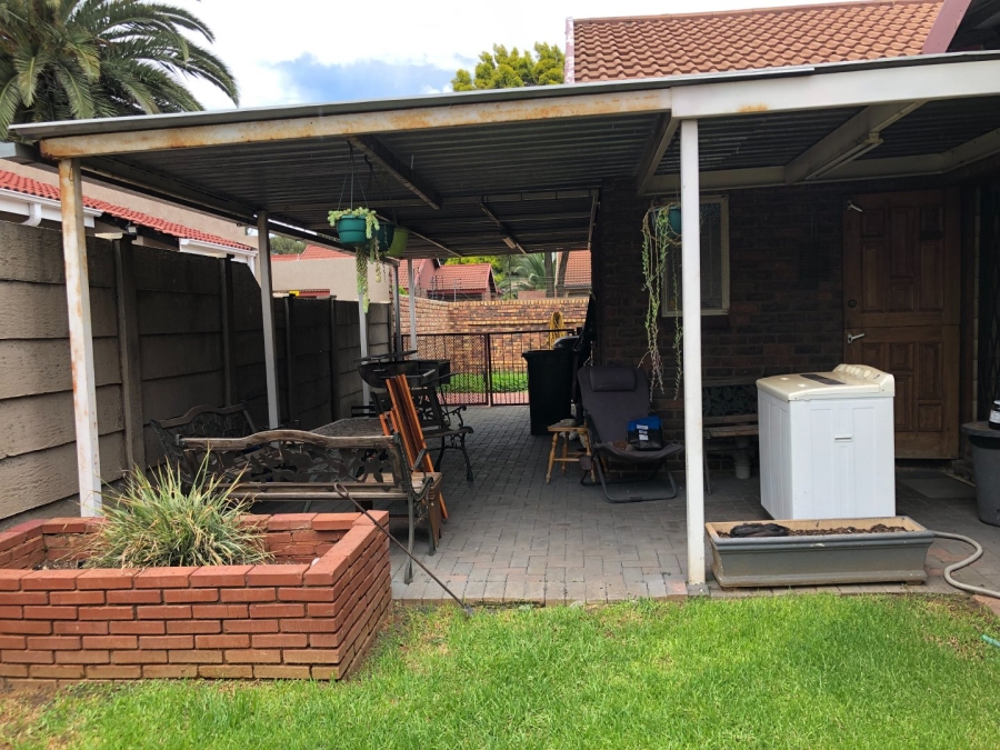 3 Bedroom Property for Sale in Vanderbijlpark Sw 2 Gauteng