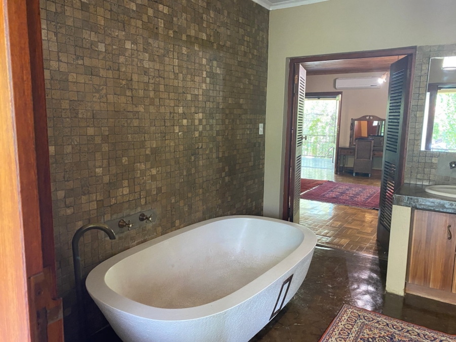 5 Bedroom Property for Sale in Rietondale Gauteng