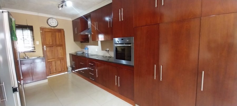 4 Bedroom Property for Sale in The Orchards Gauteng