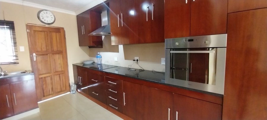 4 Bedroom Property for Sale in The Orchards Gauteng