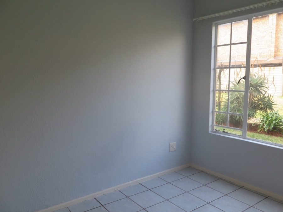 To Let 2 Bedroom Property for Rent in Norkem Park Gauteng